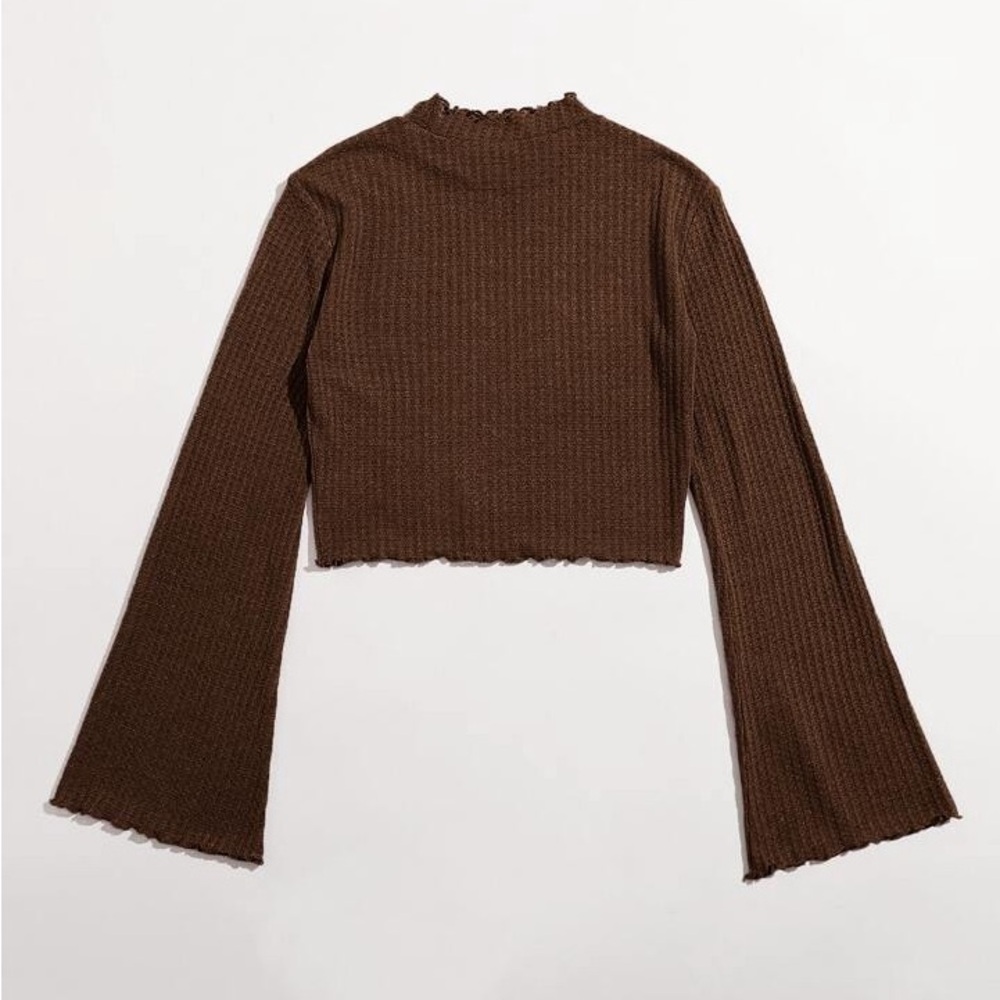 Flounce Sleeve Lettuce Trim Tee